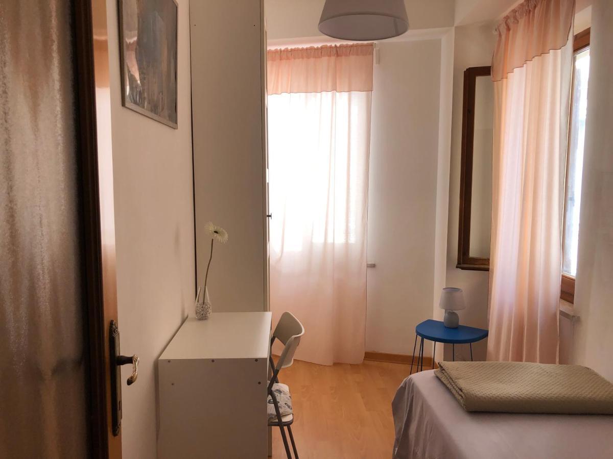 Ankon Apartments Palazzo Mazzini Ancona Bagian luar foto