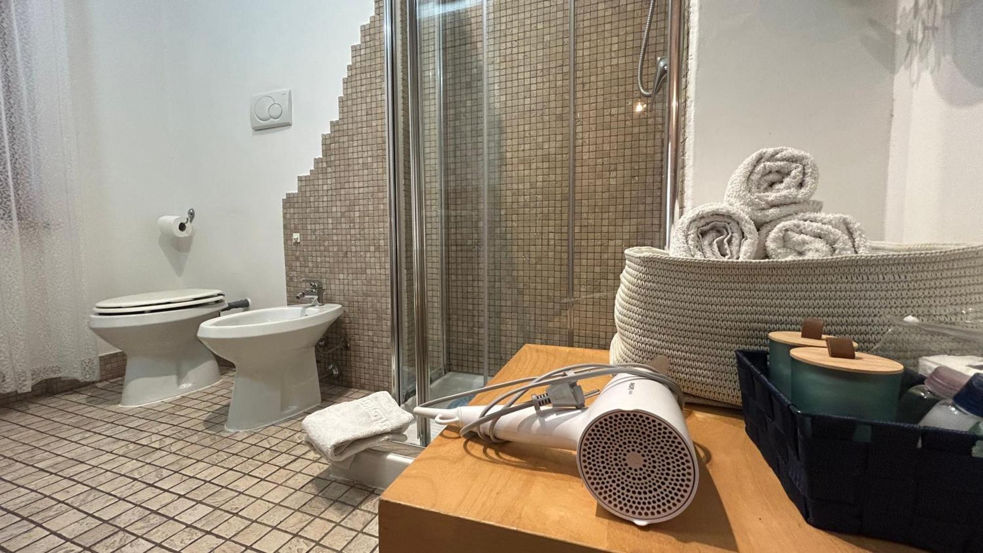 Ankon Apartments Palazzo Mazzini Ancona Bagian luar foto